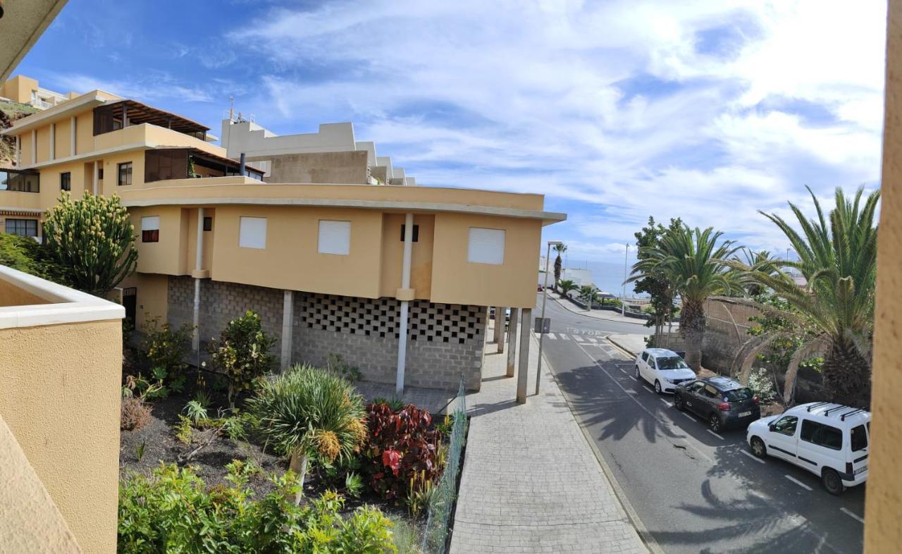 Playaelporis Apartment Poris de Abona Bagian luar foto